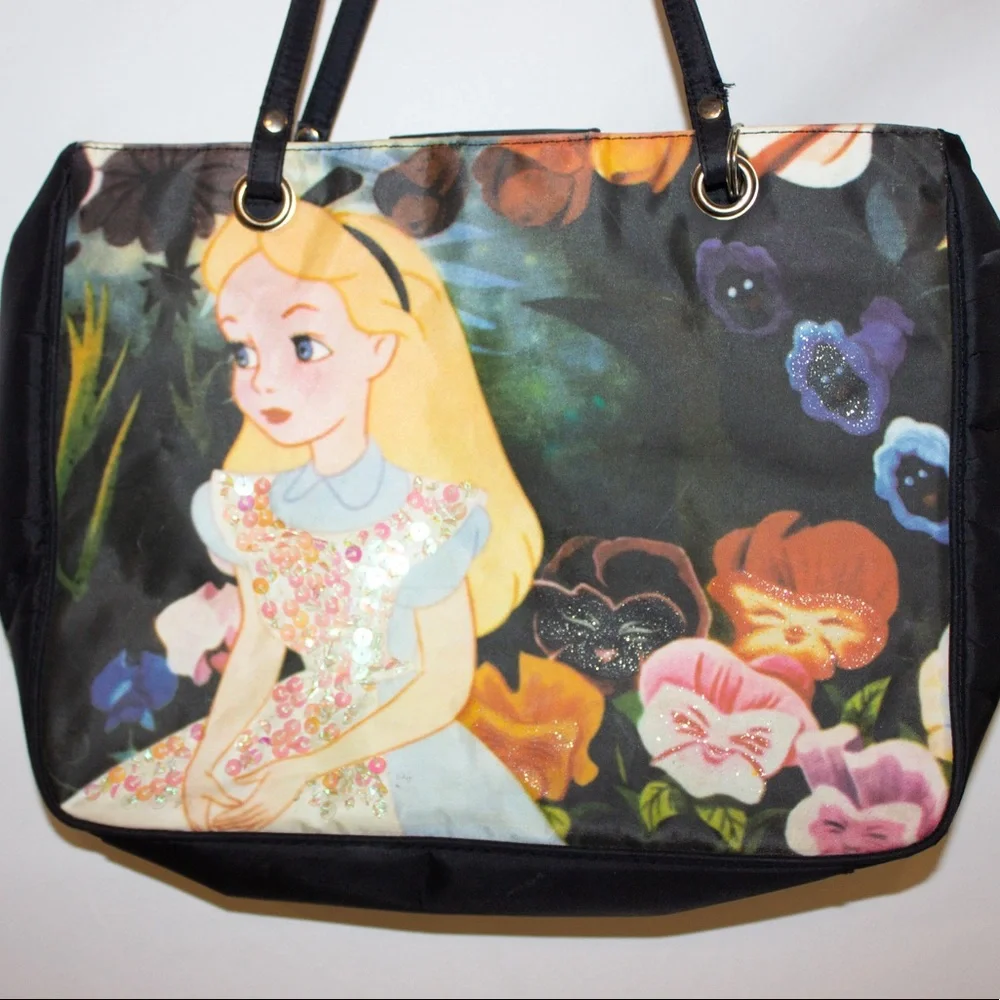 Disney Alice in Wonderland Vintage Shoulder Bag 🦋🤍 - Picture 9 of 12